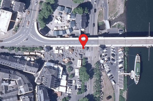 Luftbild mit Markierung für den GPS-Referenzpunkt in Cochem